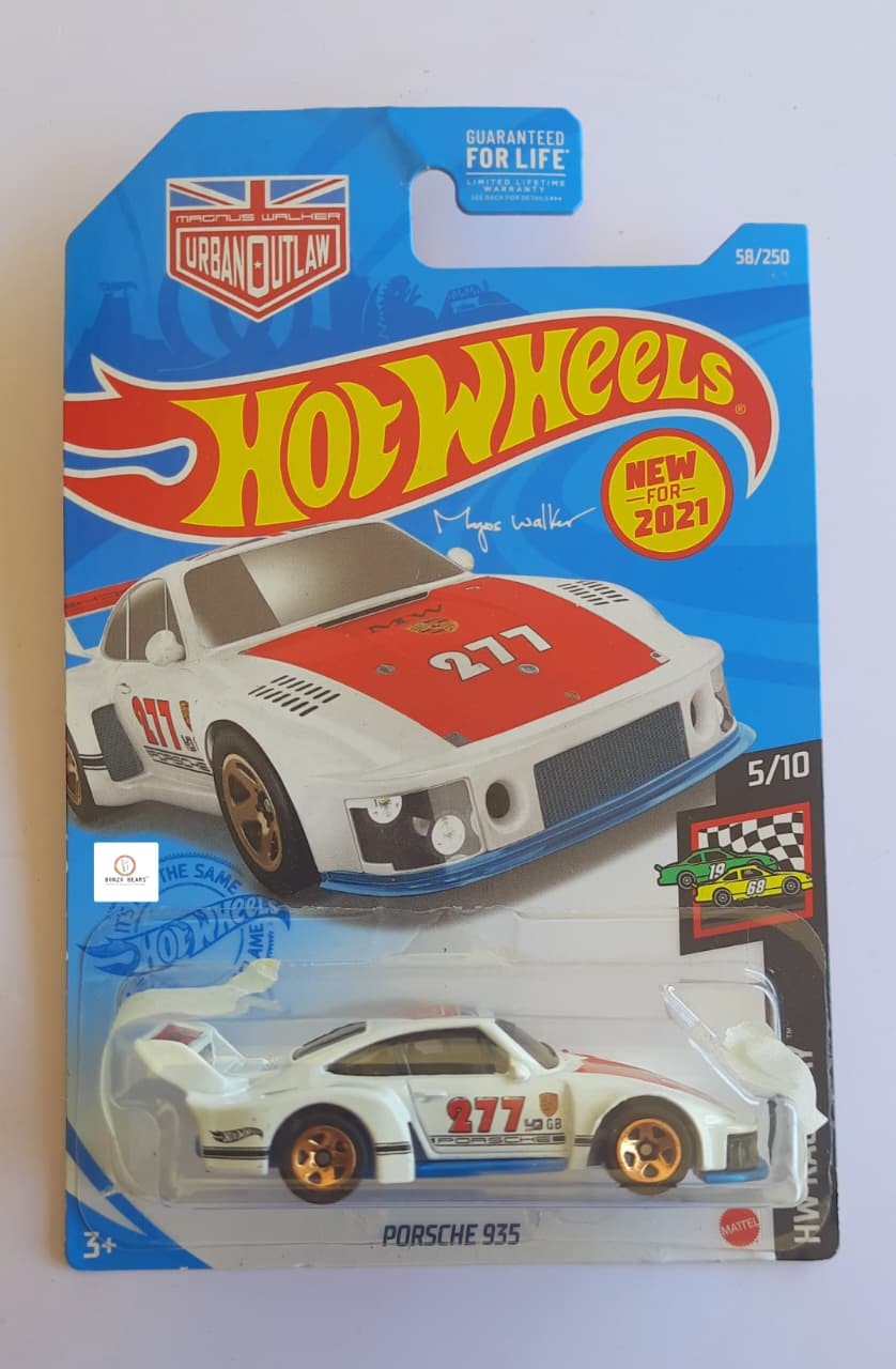Porsche 935 - Hot Wheels (Red Bonnet)