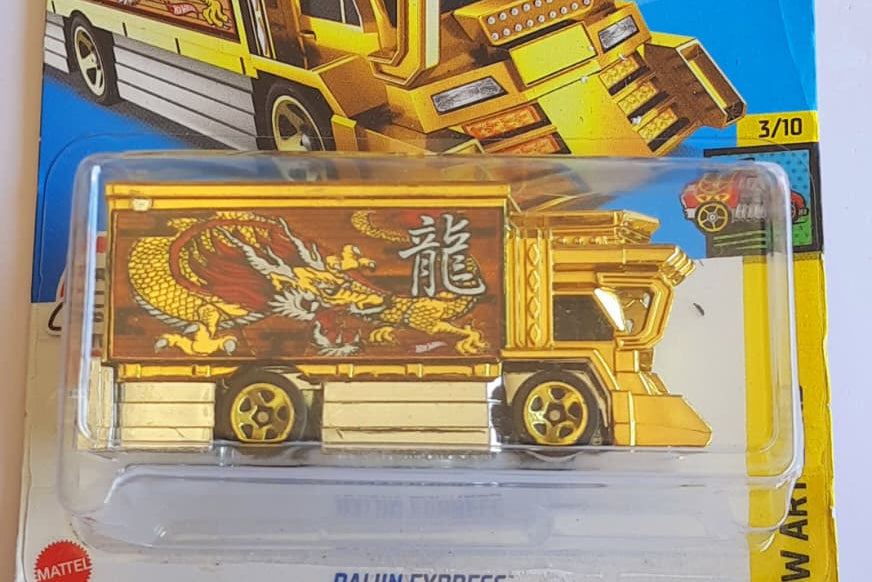 Gold Chrome - Raijin Express - Hot Wheels | Bonzo Bears