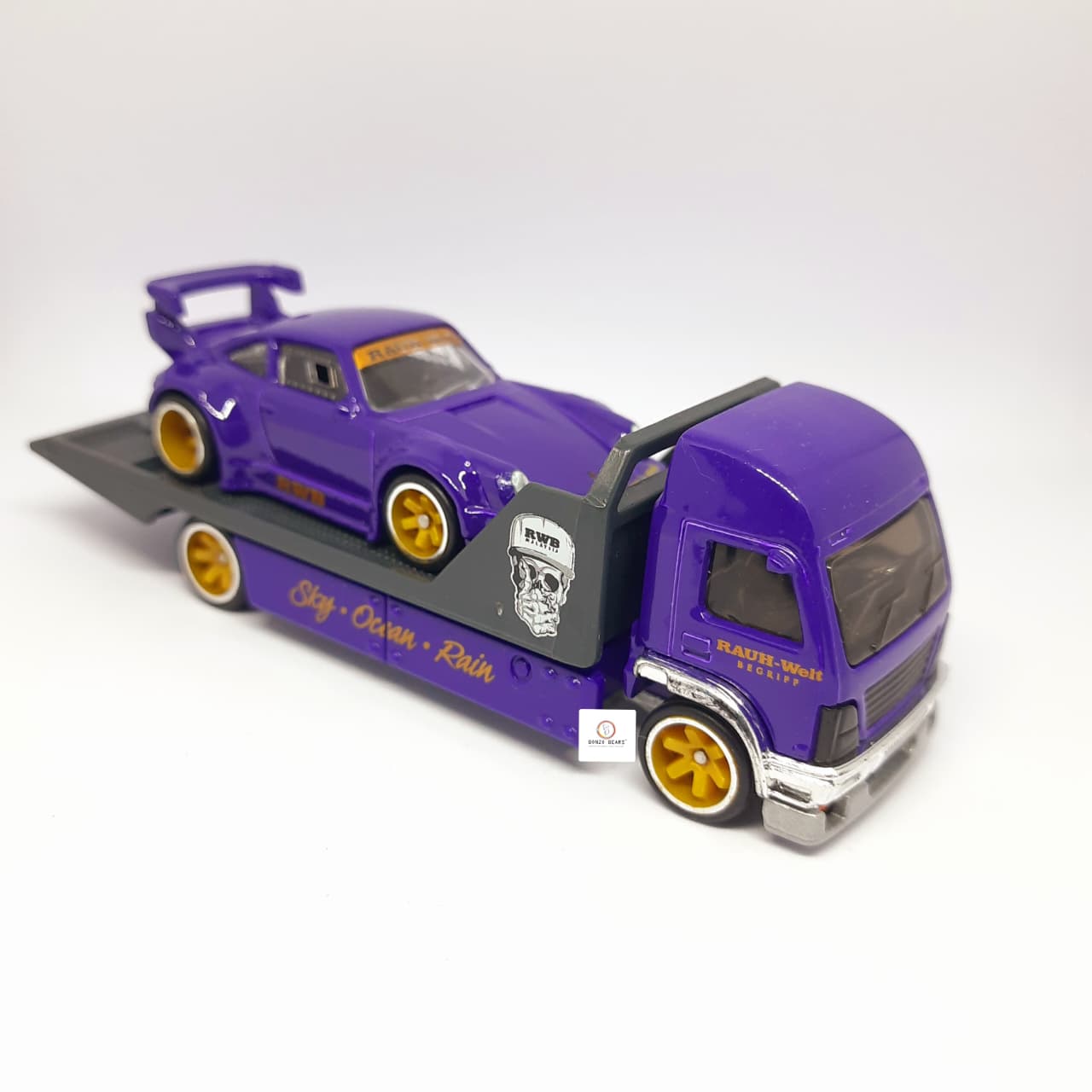 RWB Porsche 930 & Aero Lift - Team Transport - HOT WHEELS (Purple) - Loose