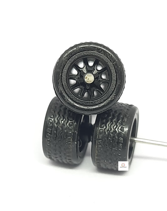 10mm Dia MultiSpoke - Black Rim Rubber Tyres - for 1/64 car