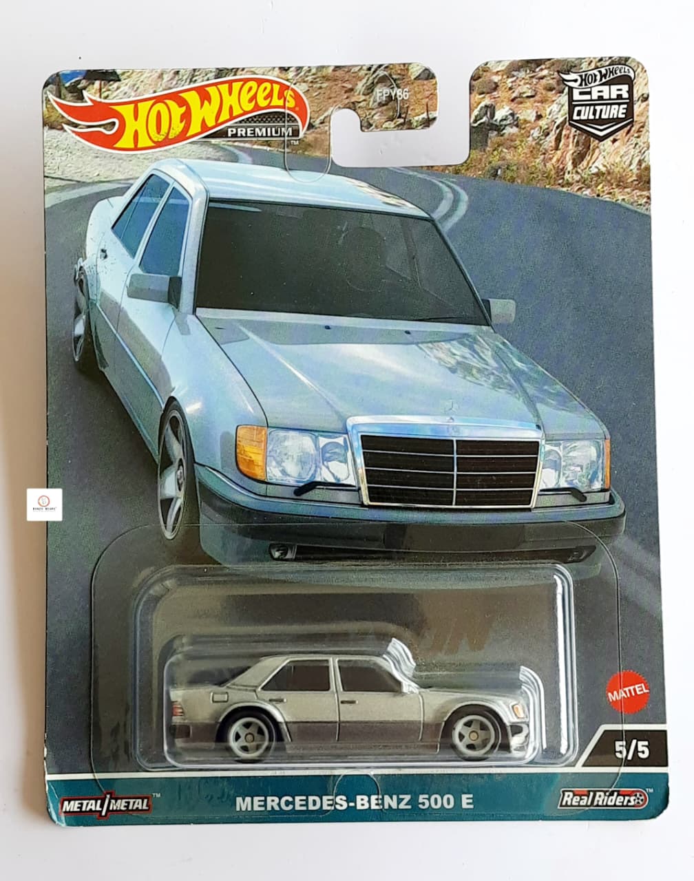 Mercedes-Benz 500 E - Hot Wheels Premium (Silver)