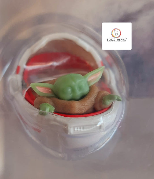 Star Wars Starship The Mandalorian The Child Hover Pram NEW Baby Yoda (with eyes Closed) - Hotwheels 2020 | Bonzo Bears