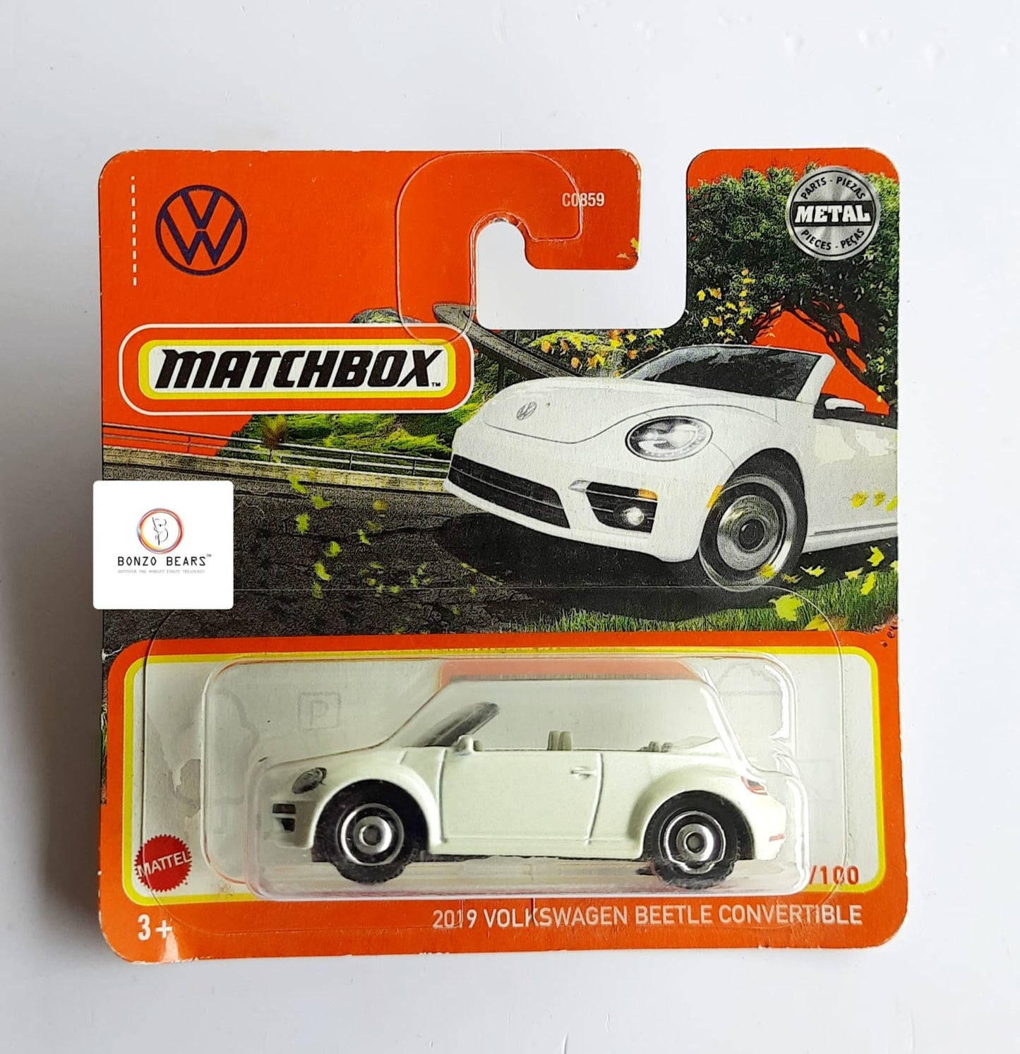 2019 Volkswagen Beetle Convertible - Matchbox (Short Card) white|Bonzo Bears