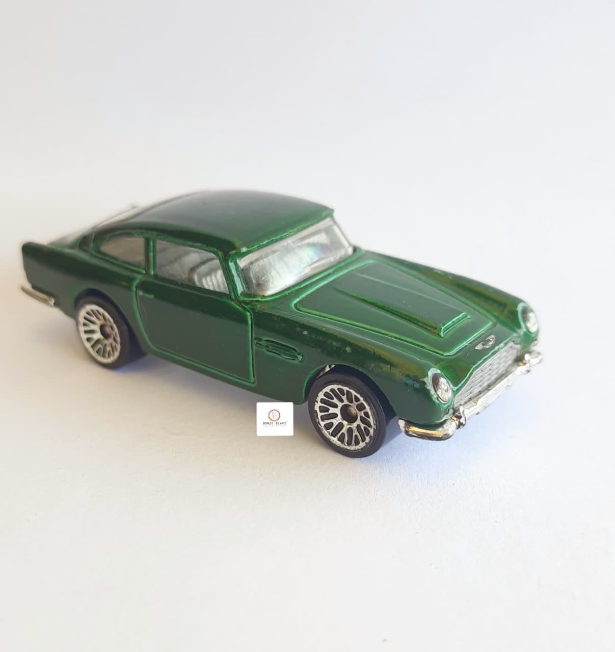 Aston Martin 1963 DB5 - 2013 Hotwheels - Loose - 1/64