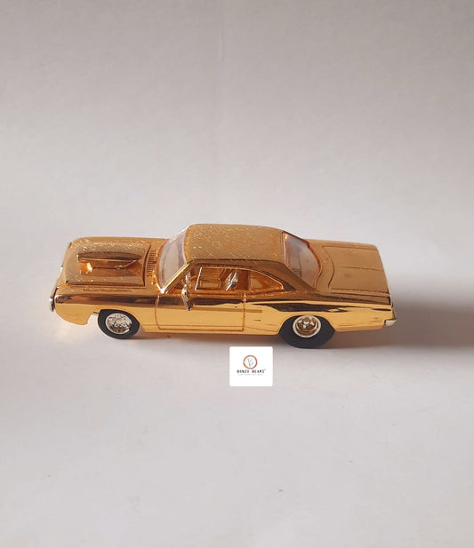 '70 Dodge Super Bee (24K Gold) - Racing Champions - Hot Rod Magazine 50th Anniversary Collector Series (1997 Released) (As per picture)