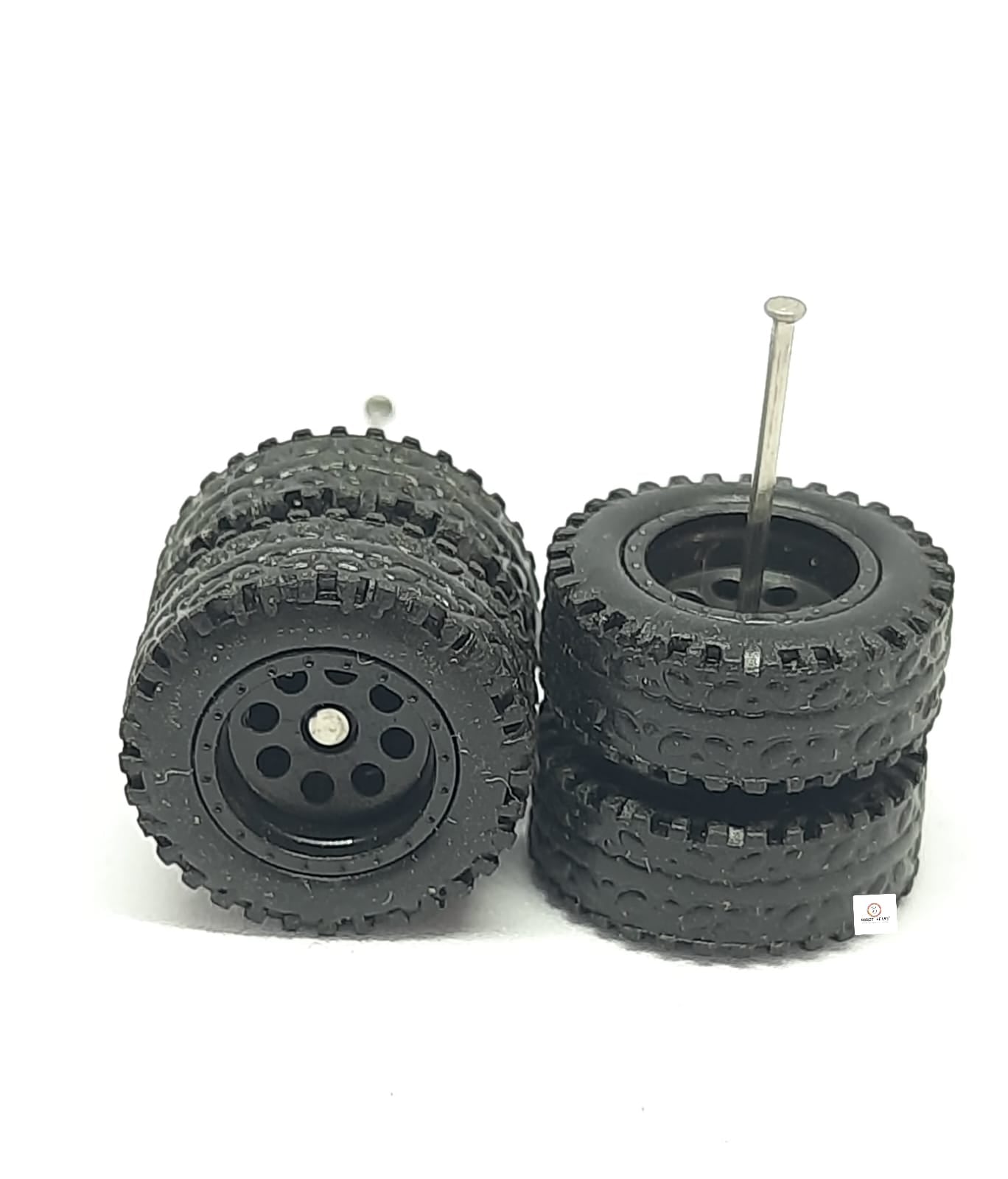 4X4 All Terrain Rubber Tyres 14mm Holed Black Rim for 1/64 SUV Compatible