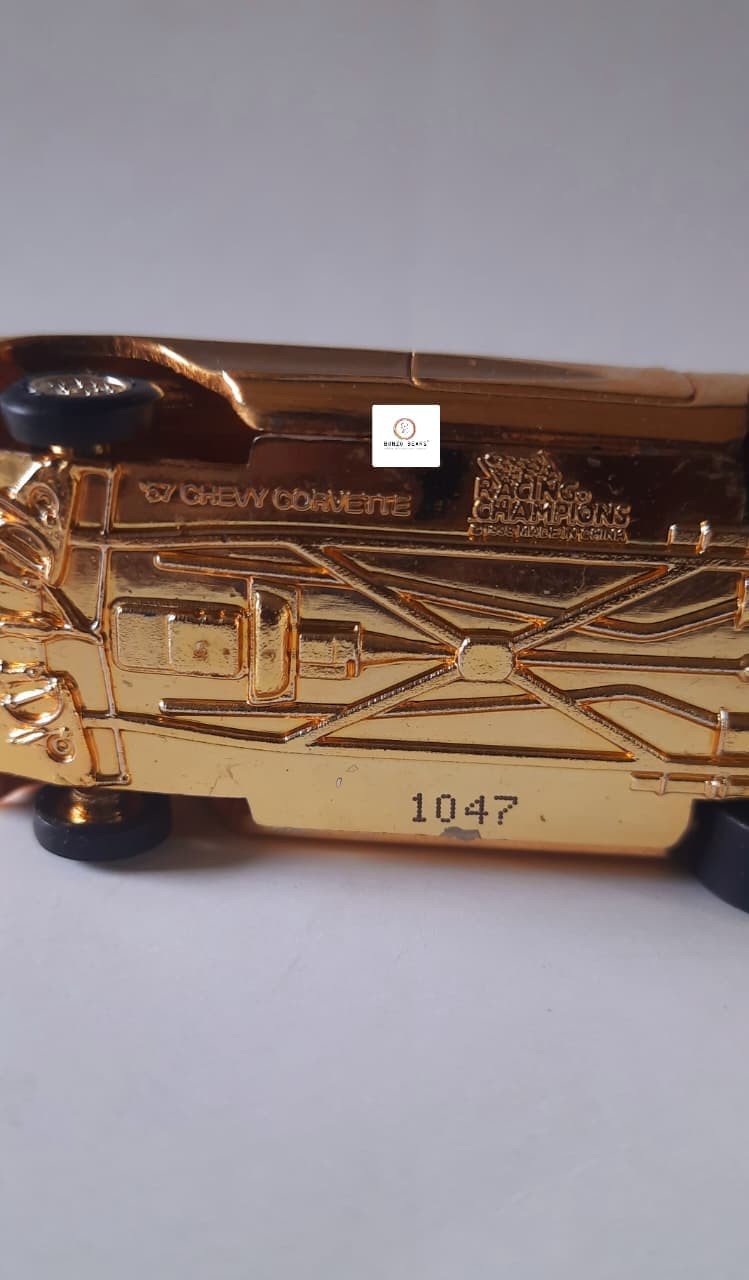 '67 Chevy Corvette (24K Gold) - Racing Champions - Hot Rod Magazine 50th Anniversary Collector Series (1997 Released) (As per picture-Missing Bumper Trim)