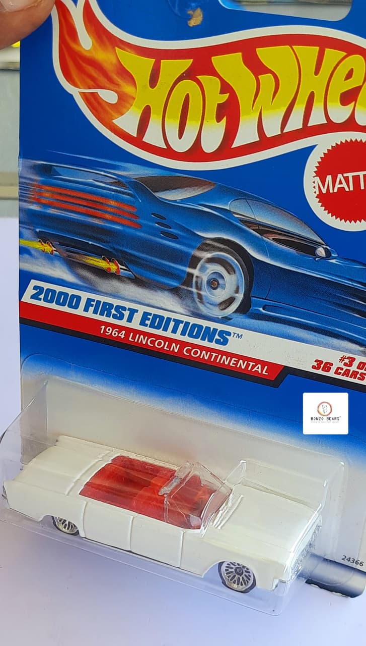 1964 Lincoln Continental (White )- Hot Wheels | 2000 First Editions