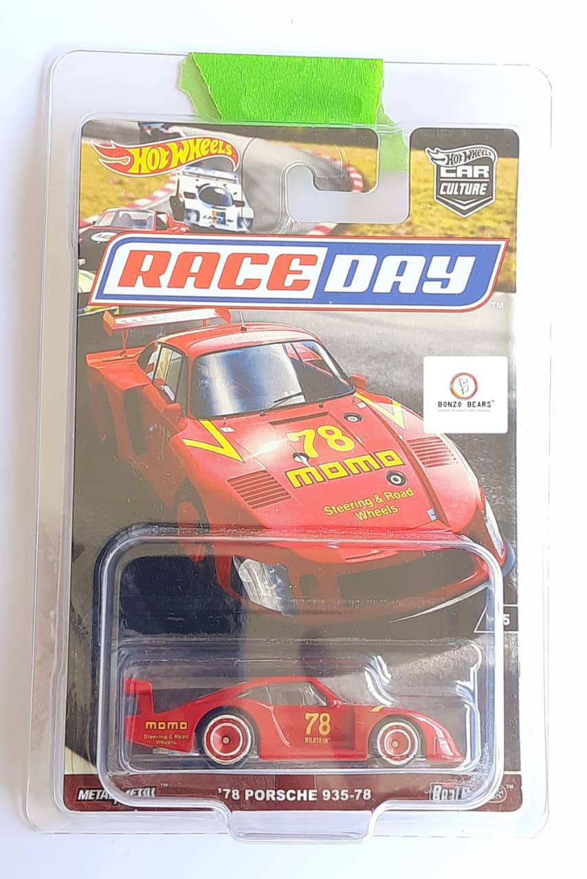 '78 Porsche 935-78 - Hot Wheels Car Culture Race Day (MOMO)| Bonzo Bears( Rare)