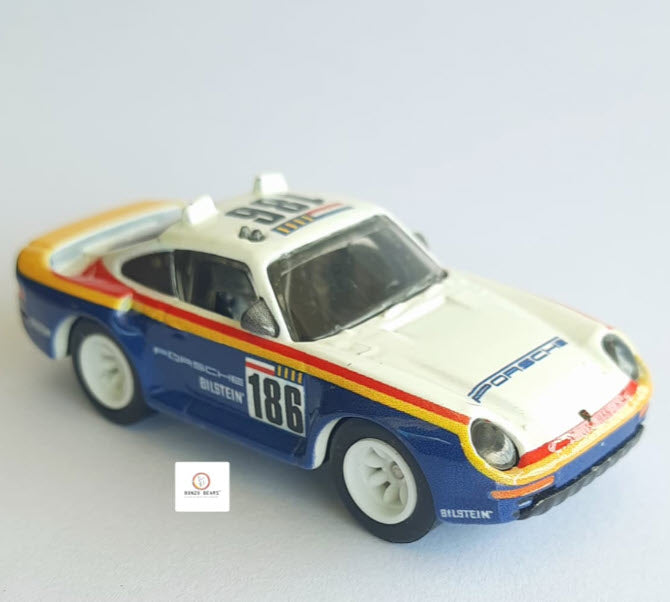 PORSCHE 959 (1986) - Rothmans - WILD TERRAIN - Porsche WRC Rally Car Mini Car - Hotwheels premium - 1/64 Scale