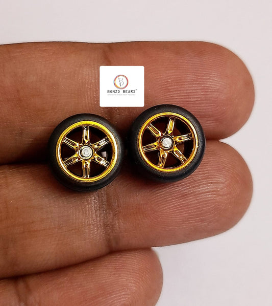 Rubber Tyre - 10mm Gold Rim 6 Spoke, 28mm Axle Cv3