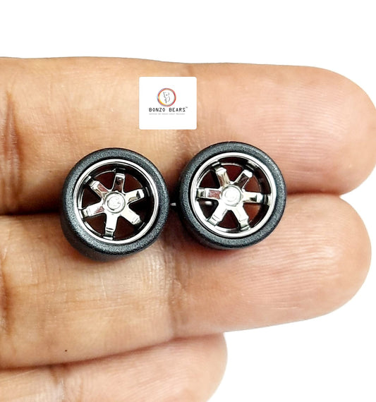 Rubber Tyre - 10mm Silver Rim 6 Spoke - 28mm Axle, Cv5