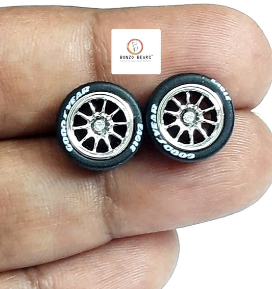 Rubber Tyre - 10mm Silver Rim Multispoke with Goodyear Eagle - 28mm Axle, Cv6