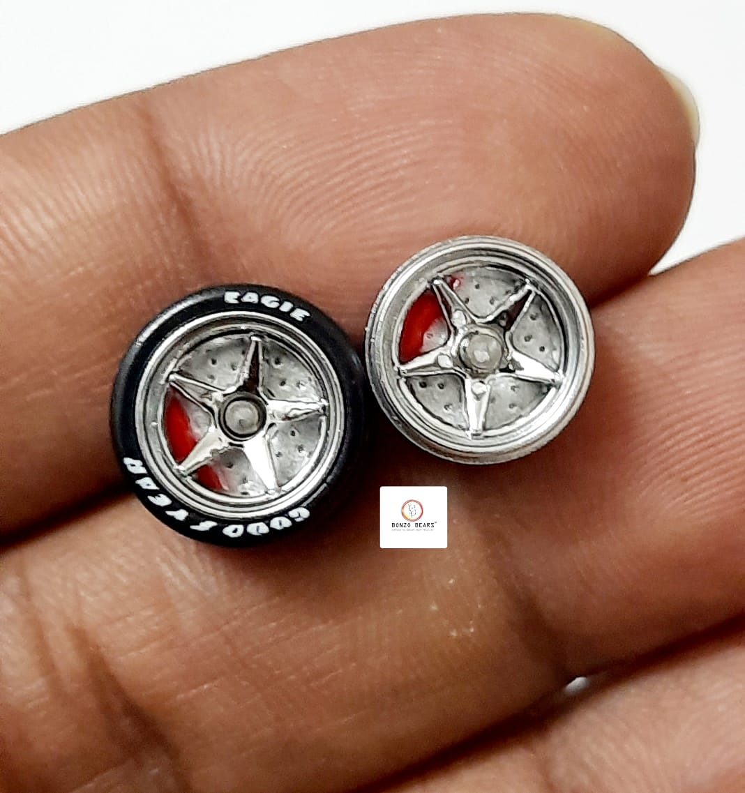 Alloy Wheels with Brake Disc Chrome Star 5 Spoke 11.2mm/28mm for 1/64 Car with extra set of Axles (28mm)