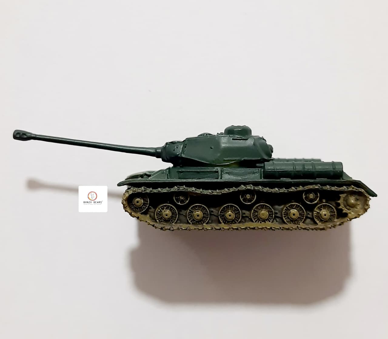 IS-2 - Russian Tank - 1/144 Takara World Tank Museum (Green)