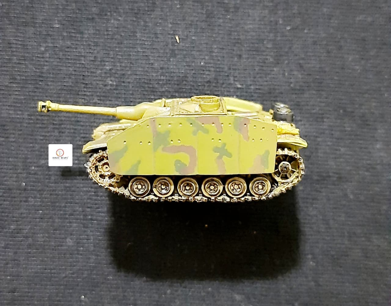 German Panzer IV tank with Stug III Gun mounter 1/144 Takara World Tank Museum