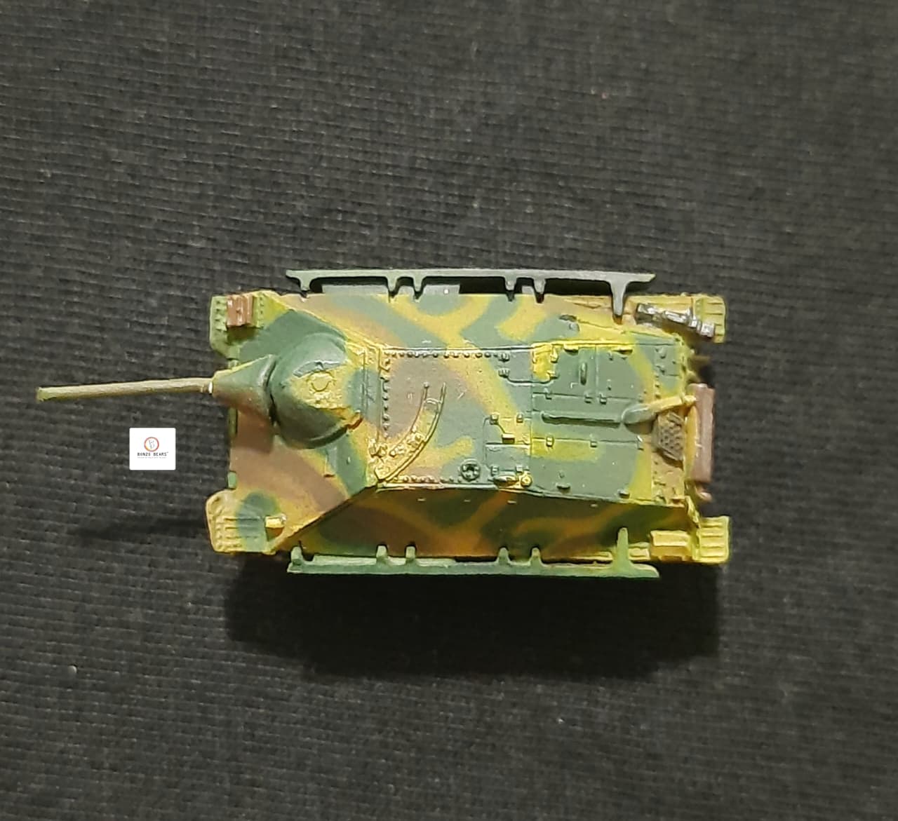 Jagdpanzer 38(t) Hetzer _ German 1/144 Takara World Tank Museum