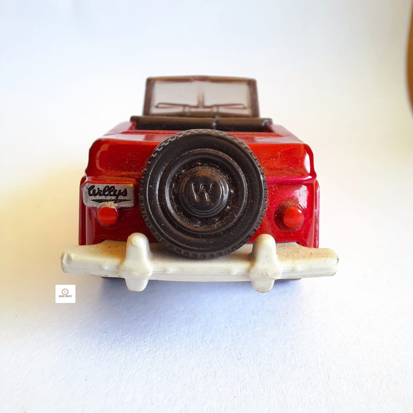 1948 Willys Jeepster - Matchbox (Red)