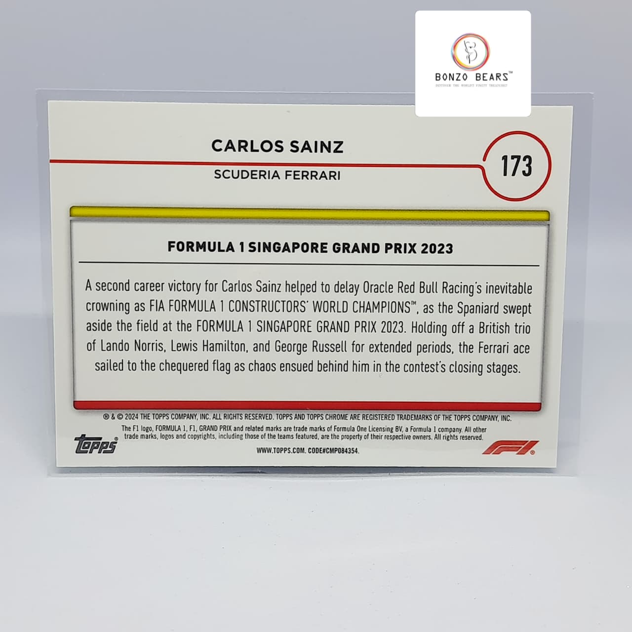 Carlos Sainz(Limited edtion/ Numbered) - 2024 Topps Chrome Formula 1 F1 Green 14/99 #173 Refractor Singapore Grand Prix 2023 | Bonzo Bears