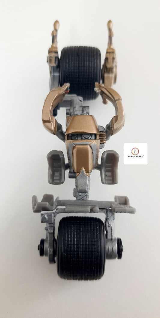 Mattel Hot Wheels The Dark Knight Bat-Pod 1:50 - Uncarded