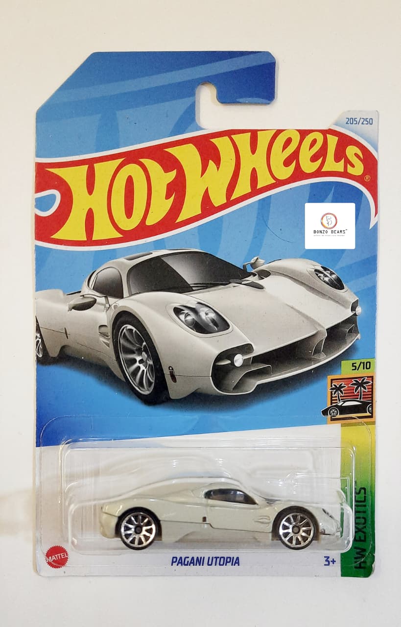 Pagani Utopia - Hot Wheels (2024 Release) (Off White) | Bonzo Bears A7