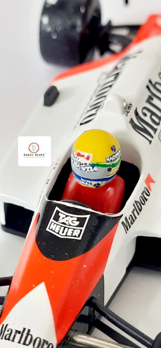 Rare Marlbobro McLaren Onyx Highly Detailed 1:43 - 1988 McLaren Honda MP4/4 - Ayrton Senna | Bonzo Bears