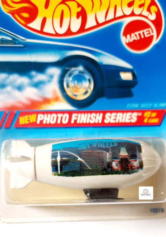 Flyin Aces Blimp (1994 Released) Photo Finish Series - Hot Wheels | Bonzo Bears PB41
