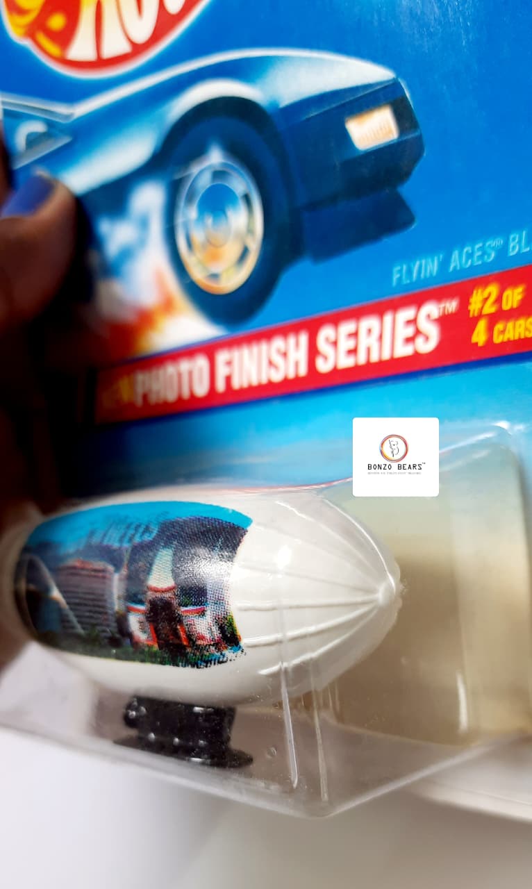 Flyin Aces Blimp (1994 Released) Photo Finish Series - Hot Wheels | Bonzo Bears PB41