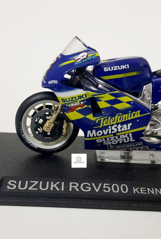 Ixo Suzuki RGV500 raced by Kenny Roberts Jr. 2000 - 1:24