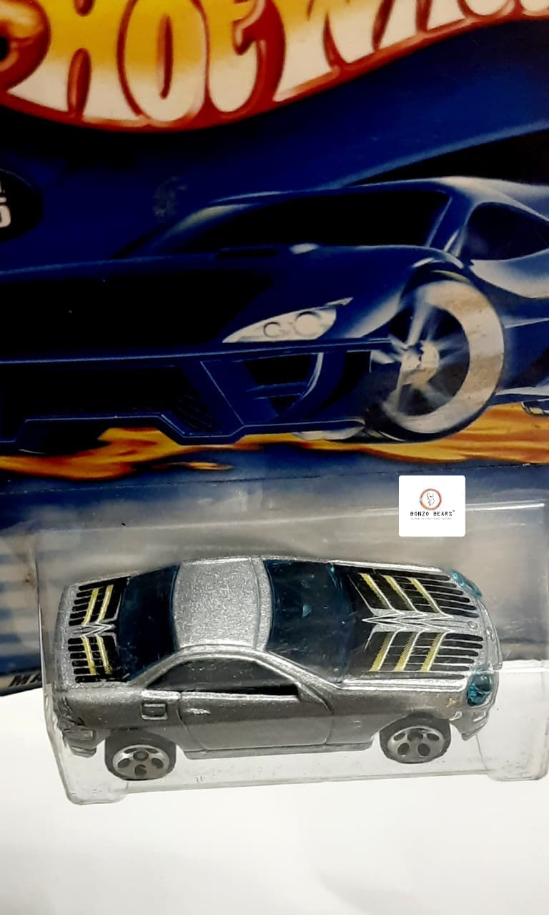 Mercedes-Benz SLK (2000 Released) - Hot Wheels | Bonzo Bears MercBx