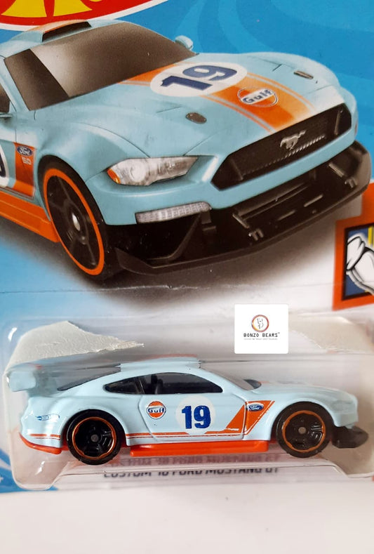 Gulf Custom 18 Ford Mustang GT - Hot Wheels | Bonzo Bears