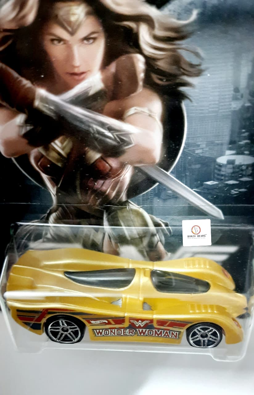 Wonder Woman/Batman Power Pistons - Hot Wheels | Bonzo Bears CB4