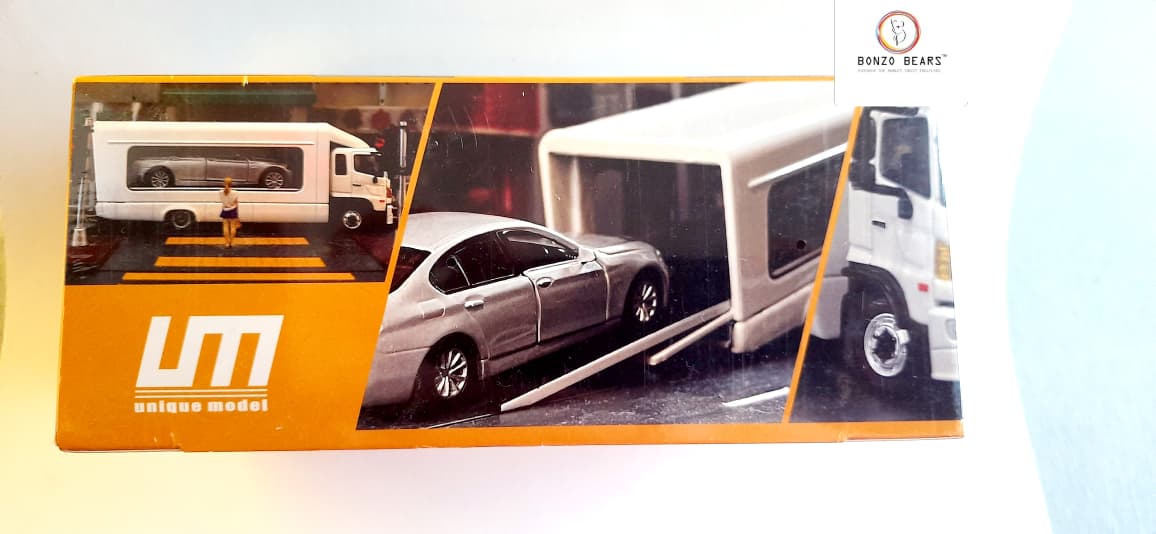 HINO500 Covered Vehicle Transporter (Grey) 1:64 (only Heavy diecast Truck) | Bonzo Bears