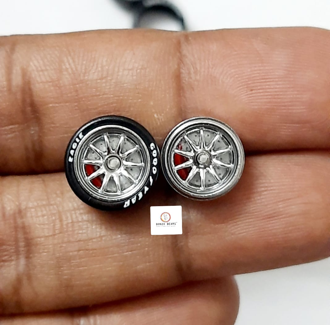 Alloy Wheels with Brake Disc Silver Rim/Chrome multi spoke 11.2mm/28mm for 1/64 Car with extra set of Axles (28mm)