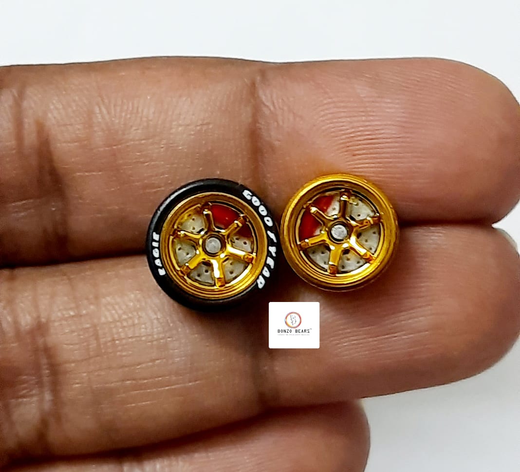 Alloy Wheels with Brake Disc  Gold Rim/Gold Chrome 6 spoke 11.2mm/28mm for 1/64 Car with extra set of Axles (28mm)