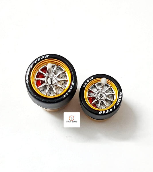 Alloy Wheels with Brake Disc Gold Rim/Silver Chrome Multispoke 11.2mm & 13mm/28mm for 1/64 Car with extra set of Axles (28mm)