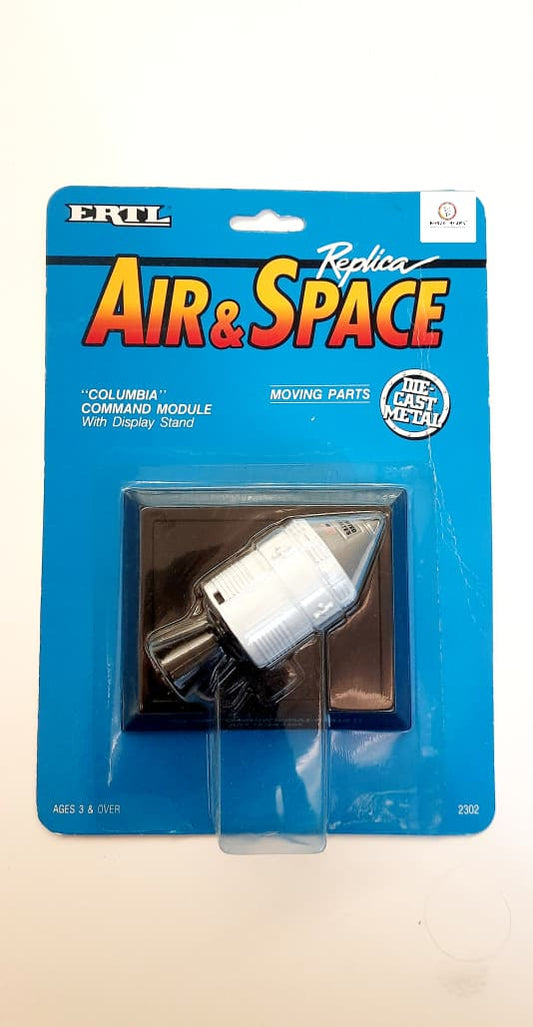 ERTL Air & Space Replica Columbia Command Module with display stand (1989 Release) BB11