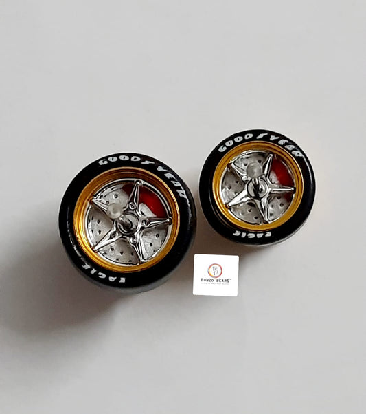 Alloy Wheels with Brake Disc Gold Rim/Silver Chrome star 5 spoke 11.2mm & 13mm/28mm  for 1/64 Car with extra set of Axles (28mm)