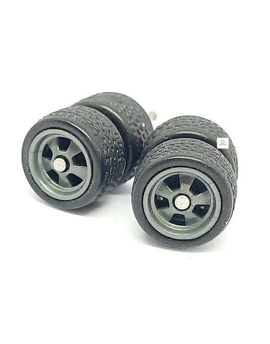 10mm Grey 5 Spoked Rubber Tyre - for 1/64v car
