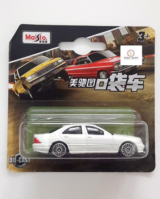 Maisto Mercedes-Benz (Pearl White) | Bonzo Bears