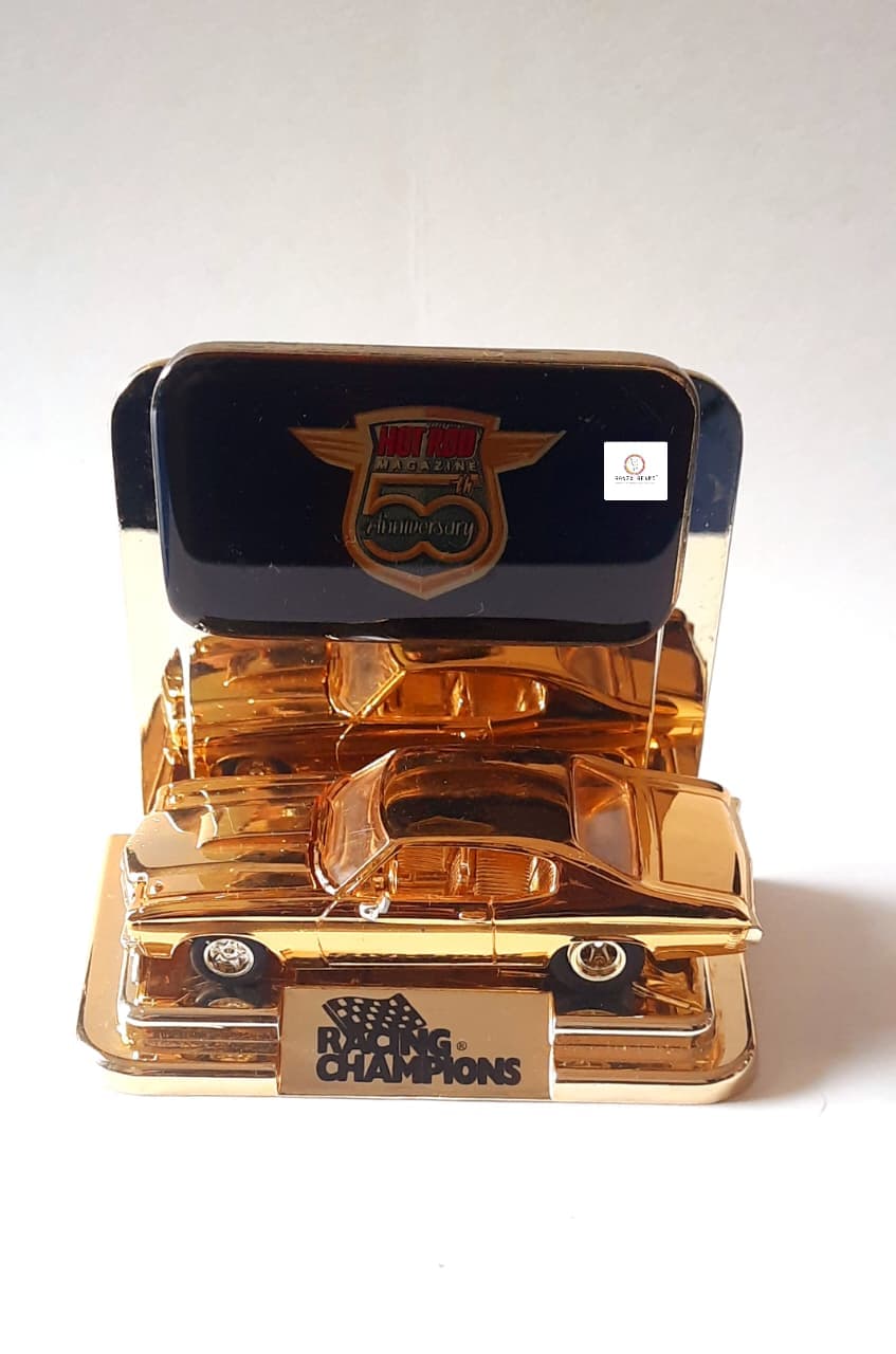 '70 Chevy Chevelle SS (24K Gold) - Racing Champions - Hot Rod Magazine 50th Anniversary Collector Series (1997 Released) (As per picture)