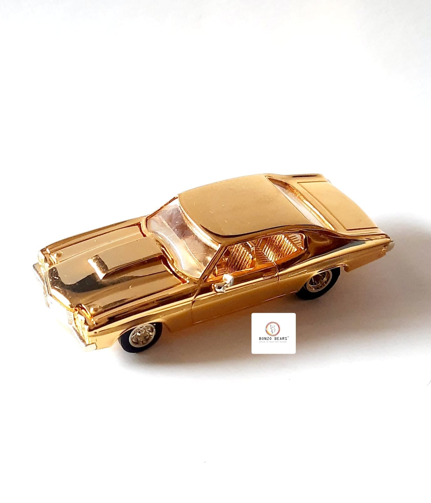 '70 Chevy Chevelle SS (24K Gold) - Racing Champions - Hot Rod Magazine 50th Anniversary Collector Series (1997 Released) (As per picture)