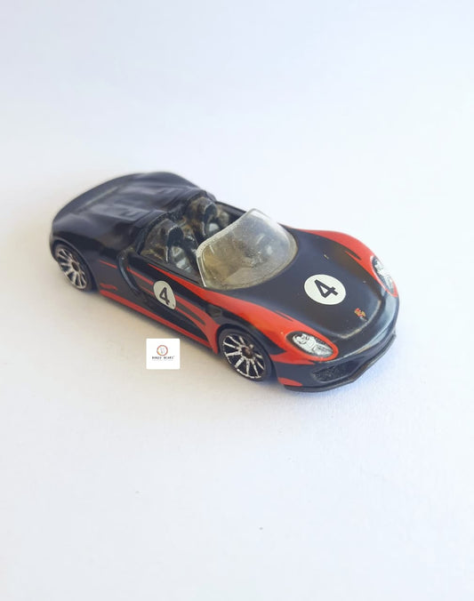 Porsche 918 Spyder -  Hot Wheels- 1/64 Loose