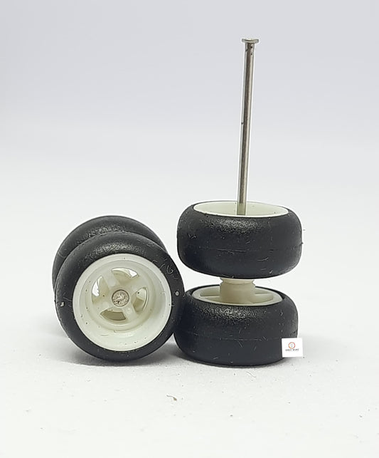 10mm Dia - 4 Spoke White Rim Tyres