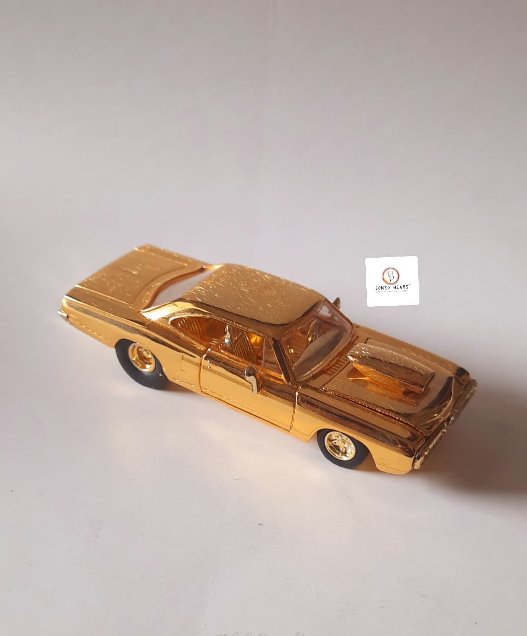 '70 Dodge Super Bee (24K Gold) - Racing Champions - Hot Rod Magazine 50th Anniversary Collector Series (1997 Released) (As per picture)
