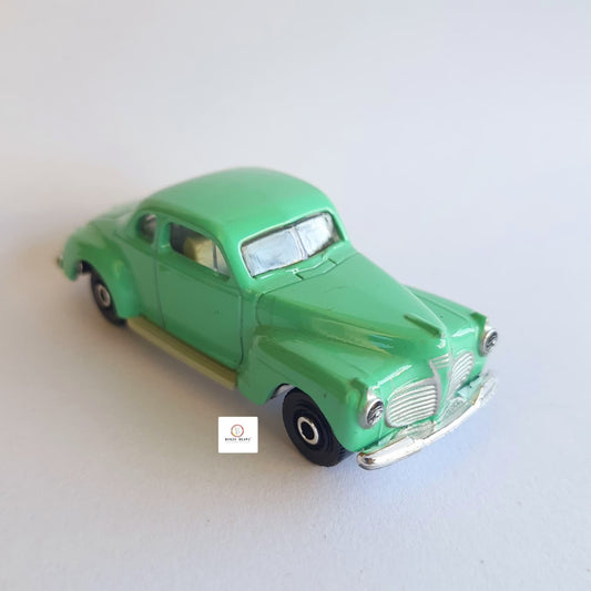 1941 PLYMOUTH COUPE - Match Box - 1/64 Scale