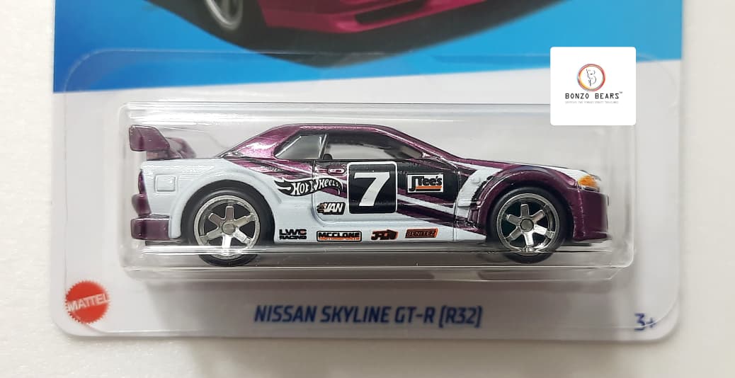 Rare Collector Ediiton -Hot Wheels 2022 Legends Tour Nissan Skyline GT-R (R32)/ With Protector  | Bonzo Bears