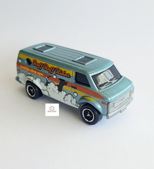 Ruff Ruff Rider Mobile Dog Spa-  Chevy Van - Match box - 1/64 - Loose
