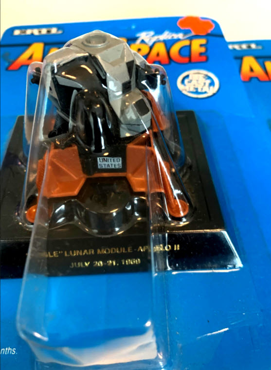 Air & Space -Model of Eagle Lunar Module with display stand - Moving Parts Ertl