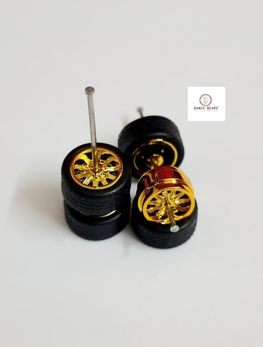Rubber Tyre - 10mm Gold Rim 10 Spoke, 28mm Axle Cv3